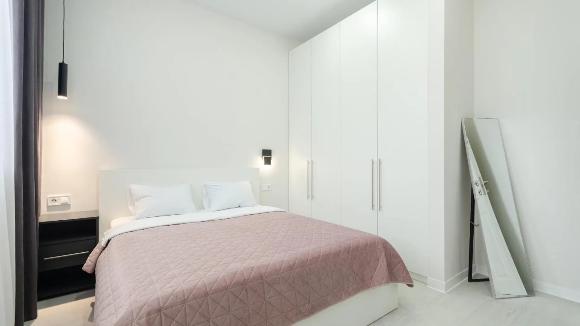 Petrovdom Apartments 14-7 In Rc Diplomat Hall, Zhylianska 59 Kiev Ucrania